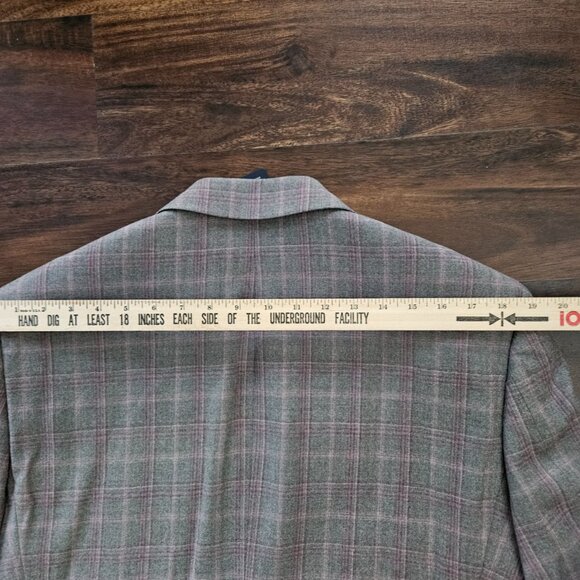 NWT Daniel Hechter Lightweight Gray/Purple Plaid Wool Sport Coat - Men's 44R - Picture 13 of 16